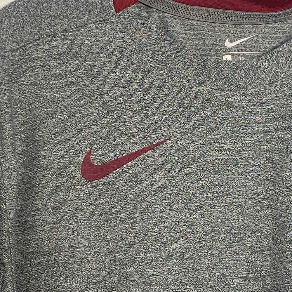 Nike Heather Gray Maroon Long Sleeve Top Men's Sz Large athletic to casual wear - Picture 5 of 11